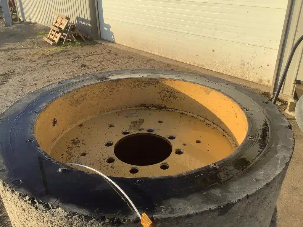 Gallery image 2 for Used Misc Tires