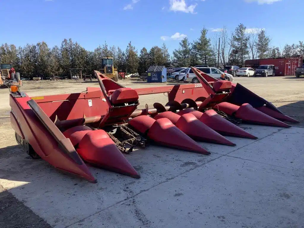 Gallery image 1 for Used 2003 Case IH 2208 Header - Row Crop