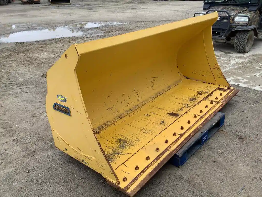 Gallery image 2 for 2024 Komatsu WA150-6 Bucket