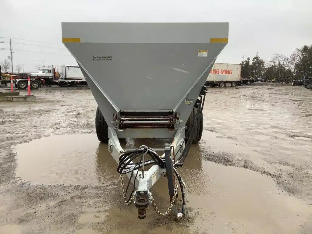 Gallery image 2 for Used TV3WH20HX Spreader - Fertilizer