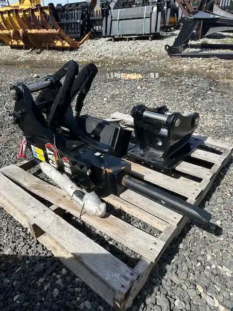 Gallery image 2 for Used Caterpillar B4 Attachment