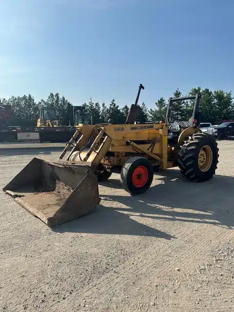 Gallery image 1 for Used Ford 540B Tractor Loader