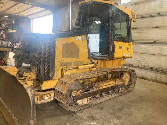 Gallery image 1 for Used 2011 John Deere 450J Dozer