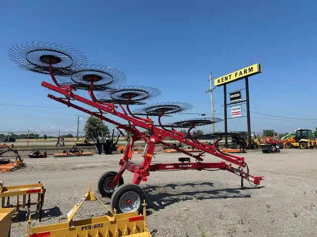 Gallery image 1 for New Bush Hog XLRR1226-1 Rake