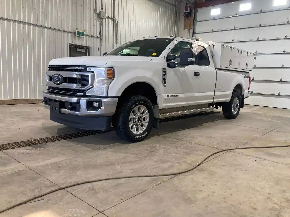 Gallery image 1 for Used 2020 Ford F250 Truck - Pickup