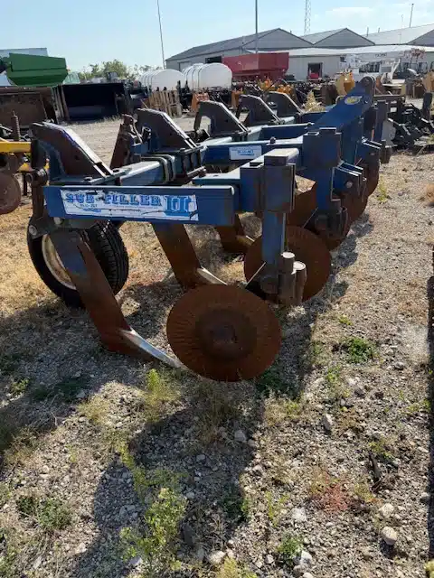 Used Blu-Jet SUB TILLER 2 Ripper