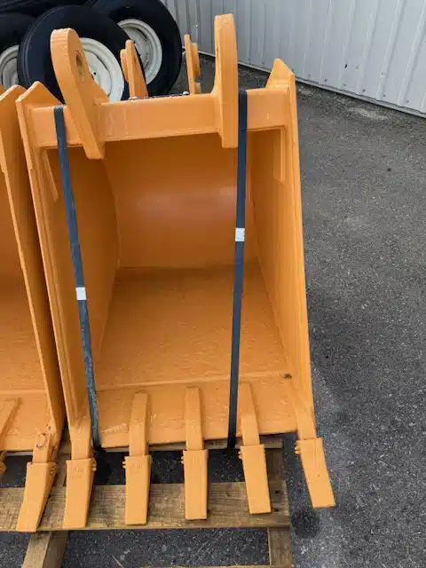 Gallery image 1 for New 2025 CASE 580SM PD14198 Bucket