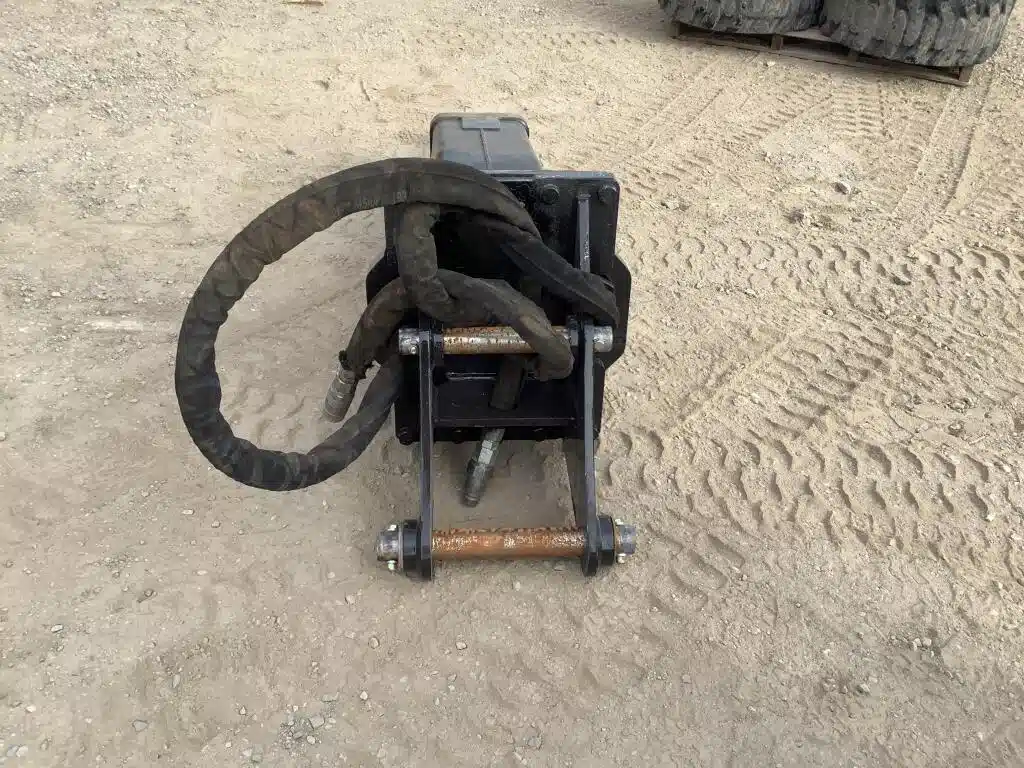 Gallery image 2 for Used Caterpillar H80E Breaker - Hammer