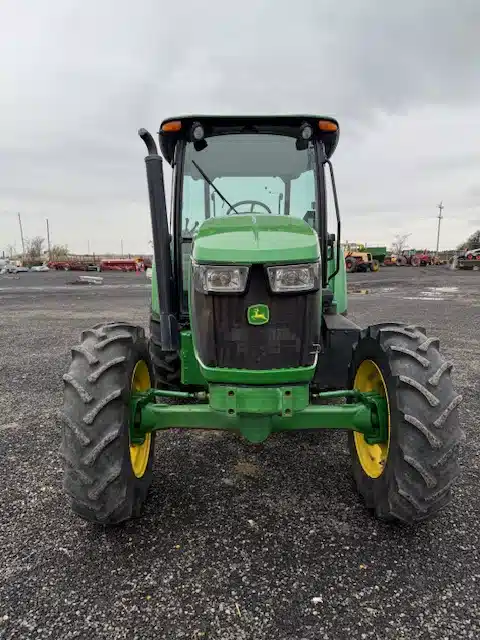 Gallery image 2 for Used 2019 John Deere B5100E Tractor