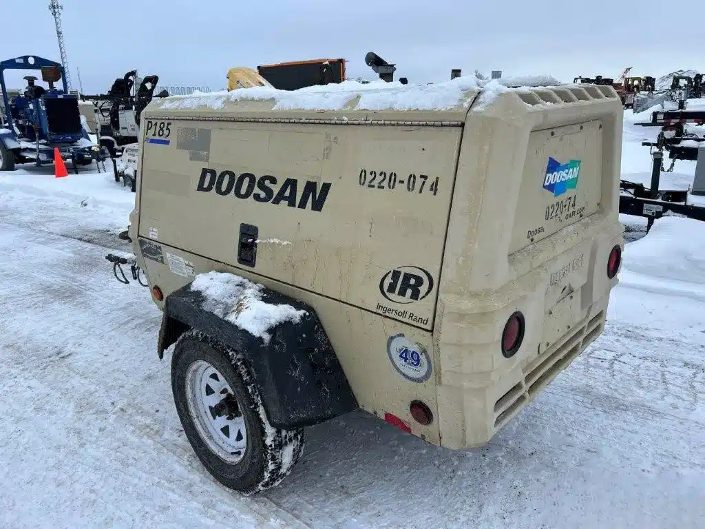 Used 2012 Doosan P185 Air Compressor