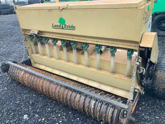 Land Pride OS1572 Drill