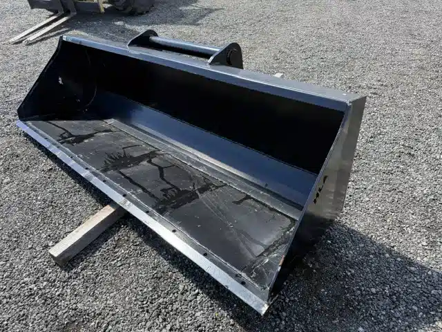 Photo de la Galerie 2 pour 2026 HLA Attachments MB96MAQT Godet (bucket)