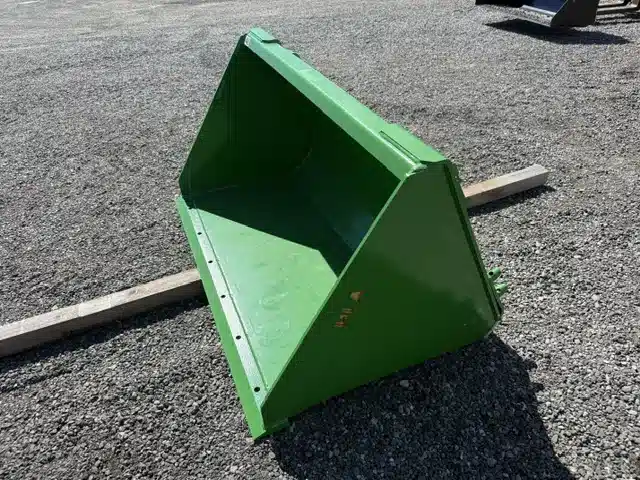Gallery image 1 for 2026 HLA SB48JD440540 Bucket
