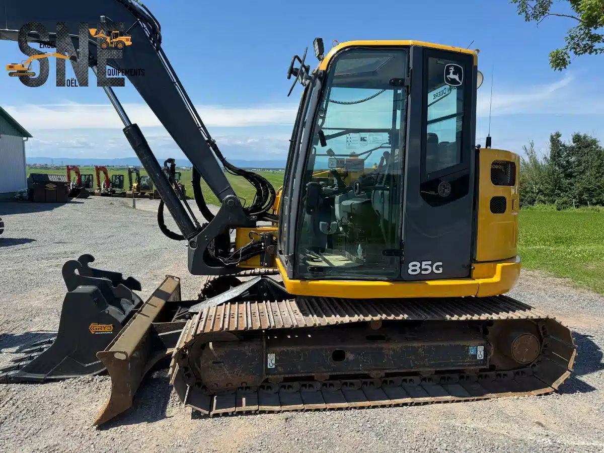 Gallery image 2 for Used 2017 John Deere 85G Excavator