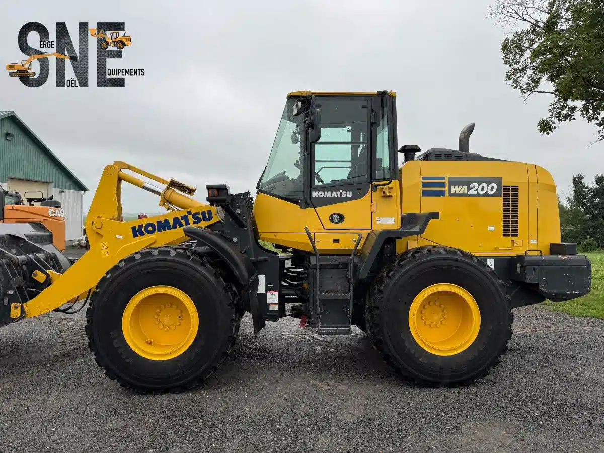 Gallery image 2 for Used 2019 Komatsu WA200 Wheel Loader