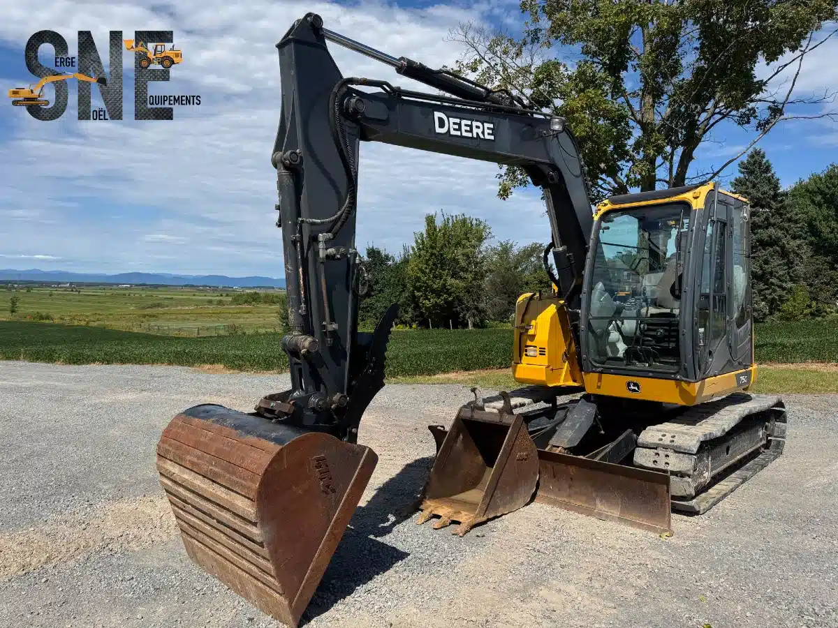 Gallery image 2 for 2015 John Deere 75G Excavator