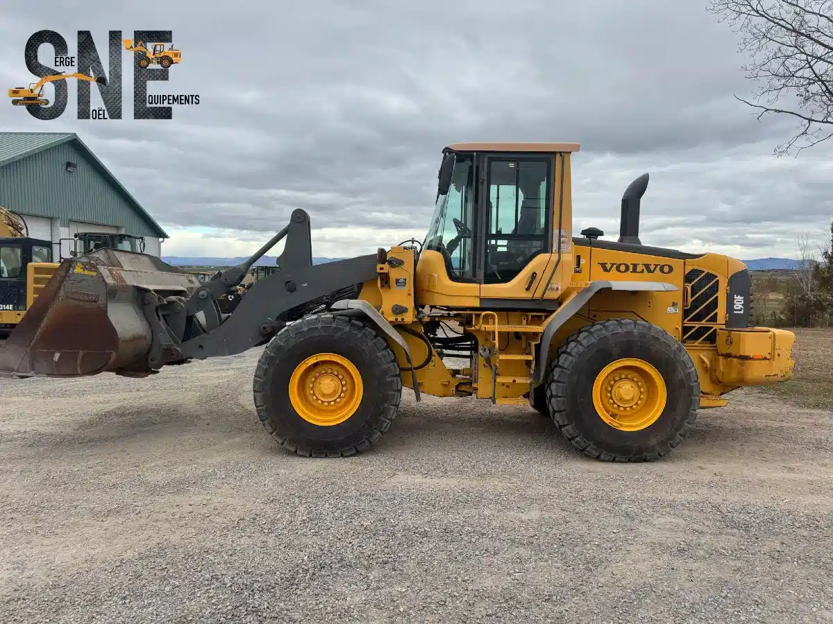 Gallery image 1 for Used 2009 Volvo L90F Wheel Loader