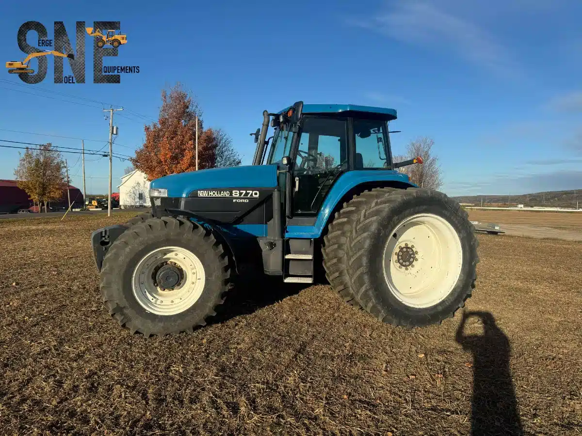 Gallery image 1 for 1997 New Holland 8770 Tractor