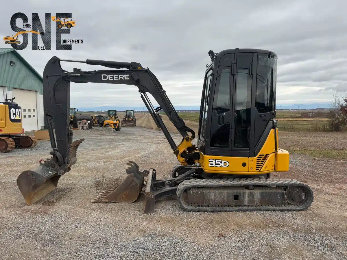 Used 2012 John Deere 35D Excavator