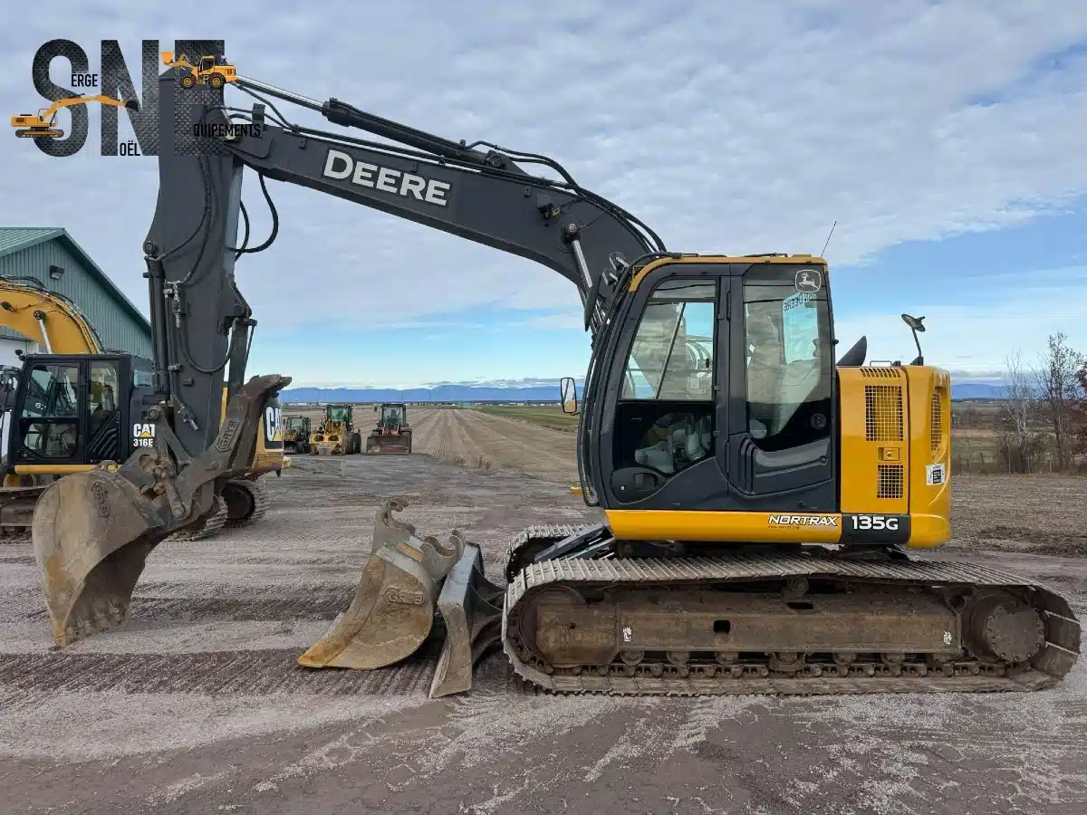 Gallery image 1 for Used 2017 John Deere 135G Excavator