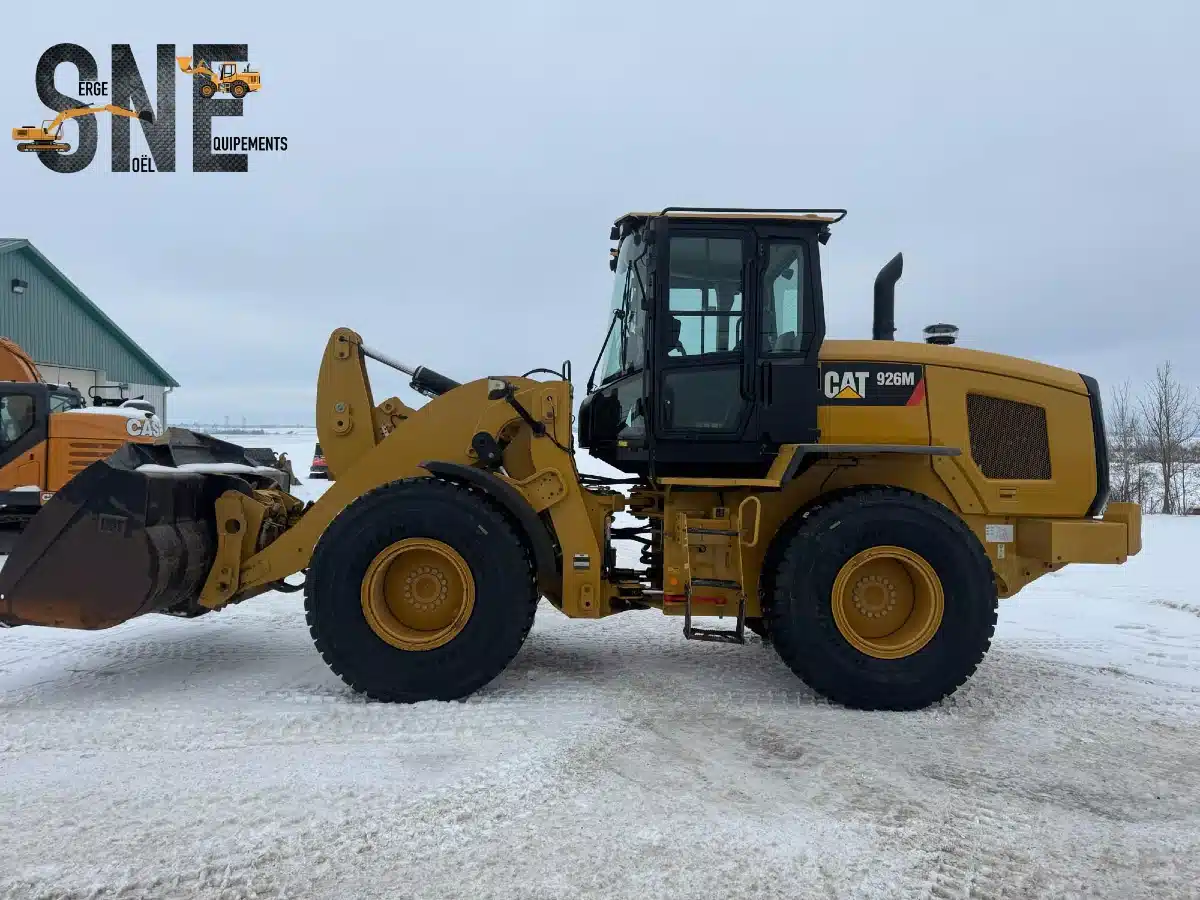 2019 Caterpillar 926M Wheel Loader
