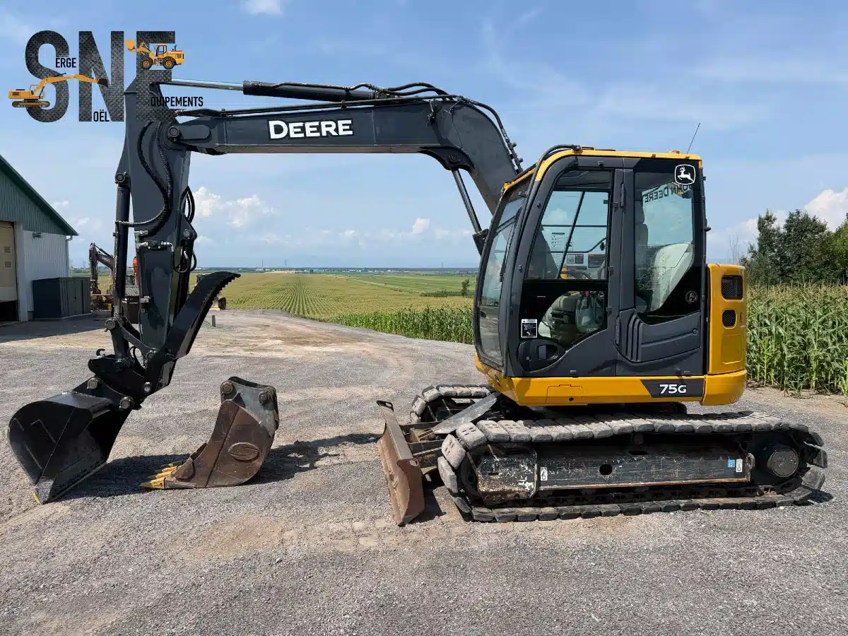 Gallery image 1 for 2015 John Deere 75G Excavator