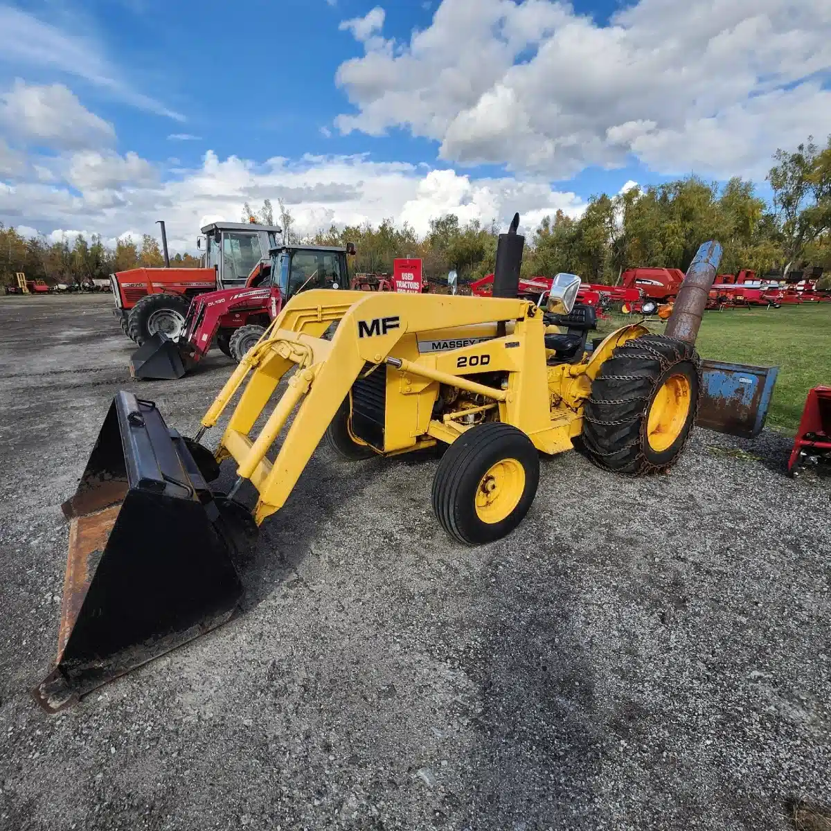 Gallery image 2 for Used 1984 Massey Ferguson 20D Tractor Loader