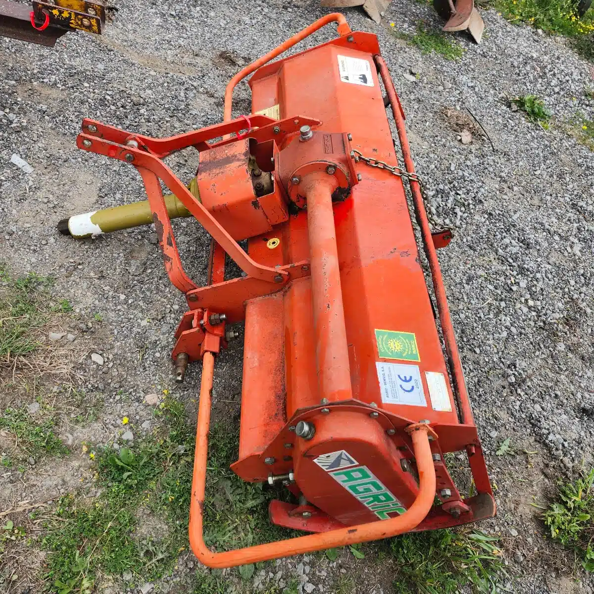 Photo de la Galerie 1 pour 2002 Agric AL55 Motoculteur