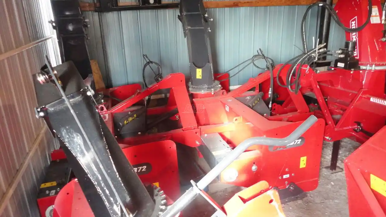 Gallery image 1 for Meteor Meteor SB72PT Snow Blower