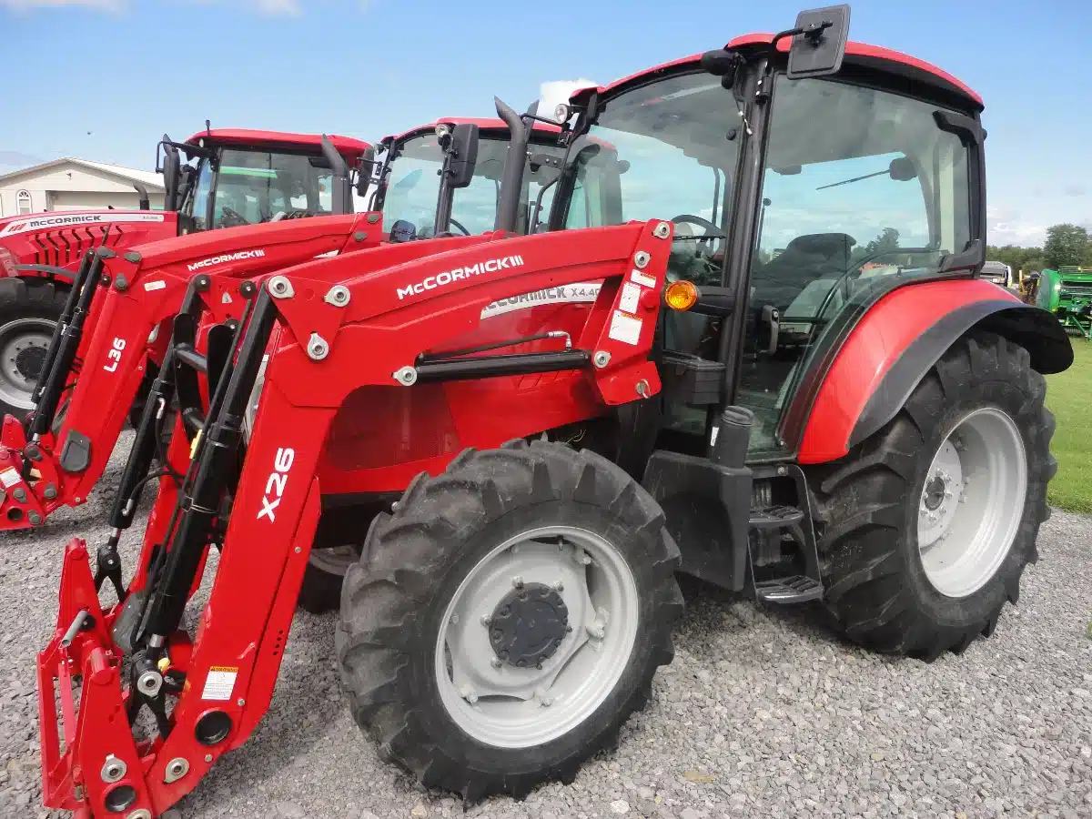 Gallery image 1 for Used USED McCormick X4.40 Tractor