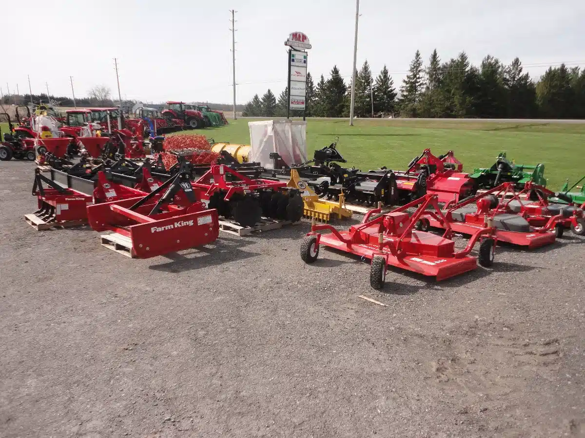 Gallery image 2 for New NEW Farm King YGS72 Grader