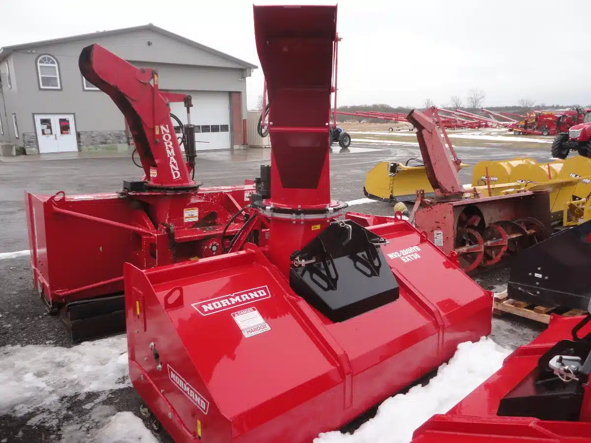 Gallery image 2 for 0000 Normand N92-280HYB-EXT36 Snow Blower