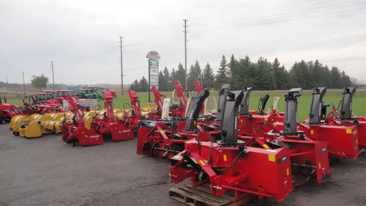 New 0000 Meteor VARIOUS Snow Blower