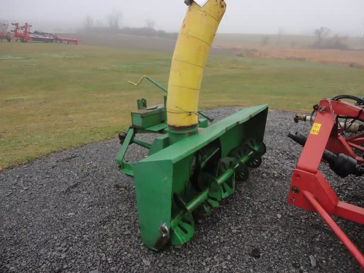 Gallery image 1 for Used 0000 McKee 520 Snow Blower