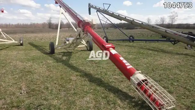Gallery image 2 for New Farm King 1336 Grain Auger
