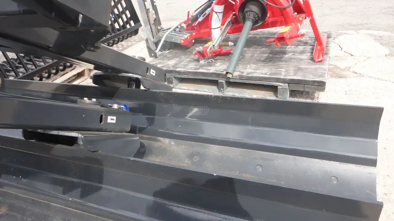 Gallery image 1 for New MK Martin MKGB898 Blade