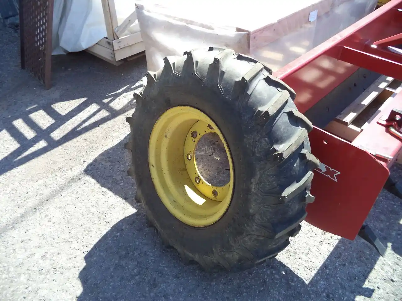 Gallery image 1 for Used John Deere 16 INCH Rims