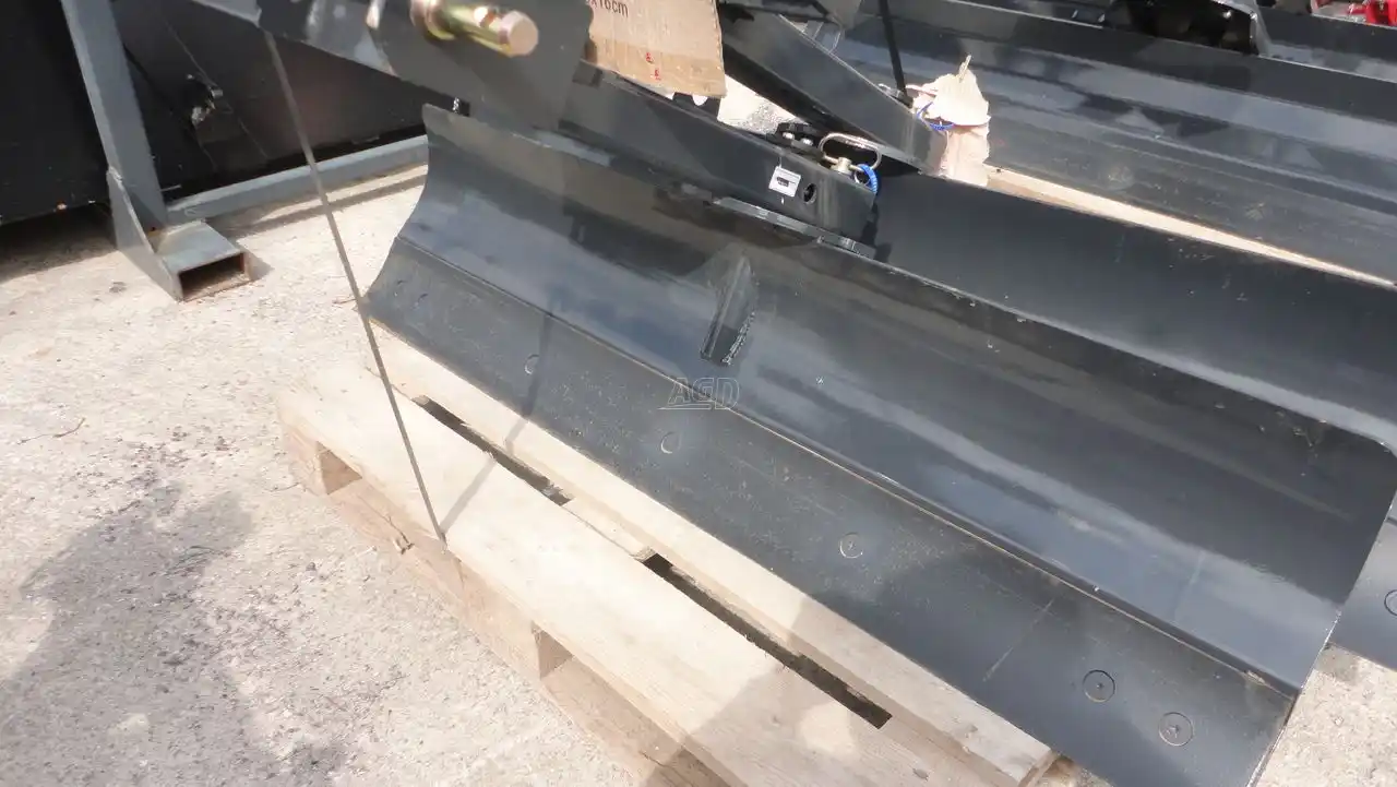 Gallery image 1 for New MK Martin MKGB688 Blade