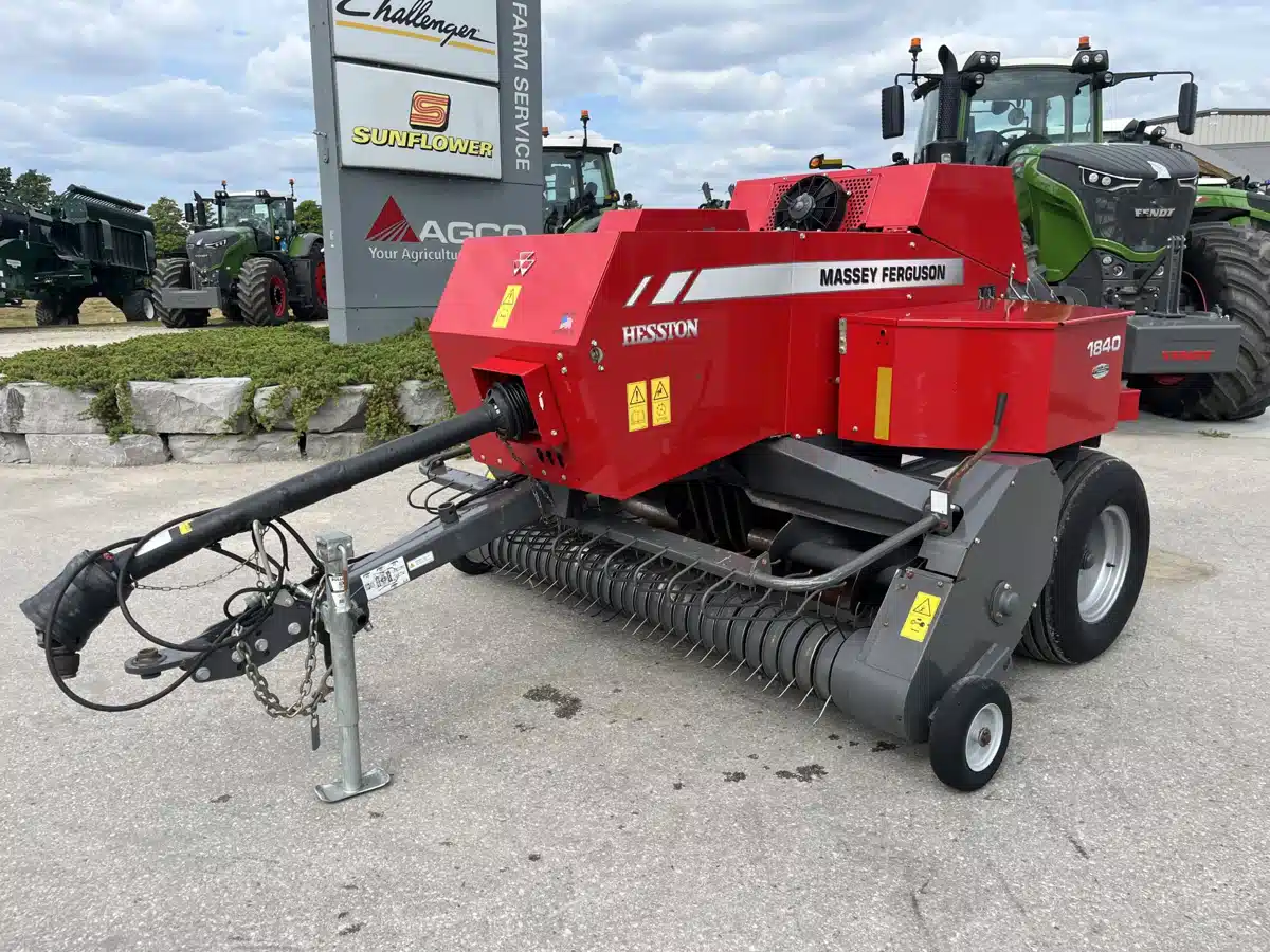 Gallery image 1 for 2022 Massey Ferguson 1840 Square Baler - Small