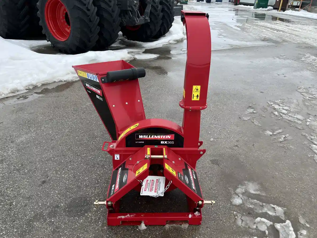 Gallery image 2 for New 2021 Wallenstein BX36S Wood Chipper