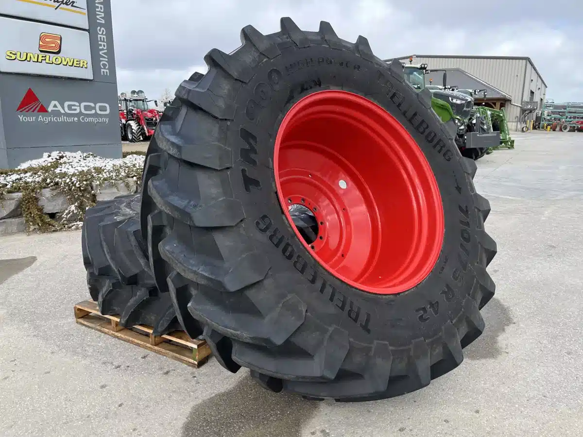 Gallery image 1 for 2022 Trelleborg 710/75R42 TM900 Tires