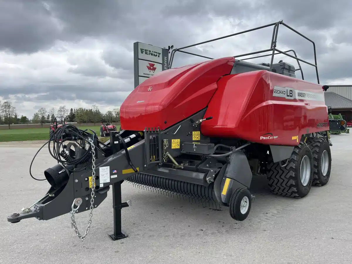 Gallery image 1 for New 2023 Massey Ferguson LB2234XD Square Baler - Large