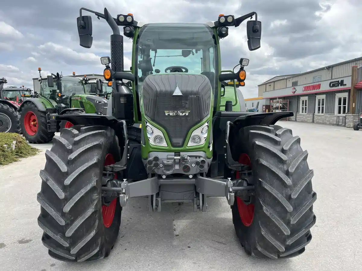 Gallery image 2 for Used 2021 Fendt 714 VARIO Tractor
