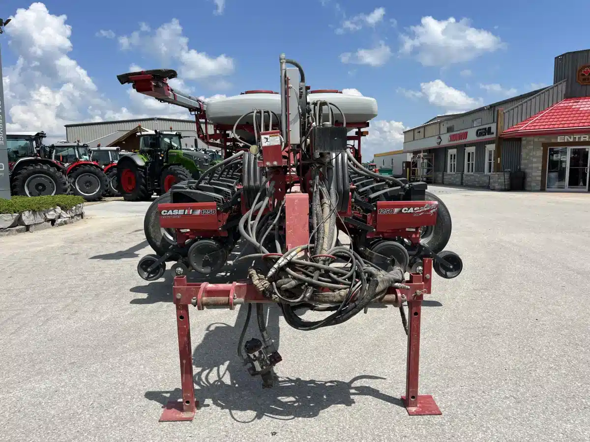 Gallery image 2 for Used 2012 Case IH 1250 Planter