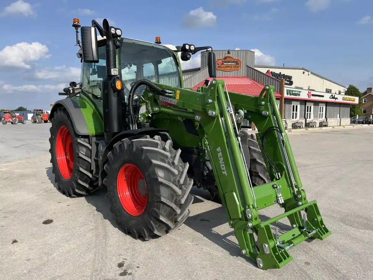Gallery image 2 for New 2025 Fendt 314 VARIO Tractor