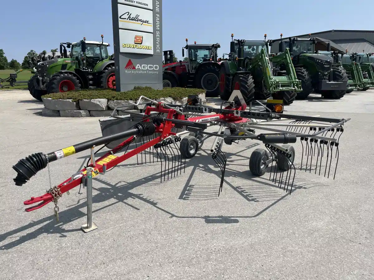 Gallery image 1 for New 2023 Massey Ferguson RK.451 TR Rake