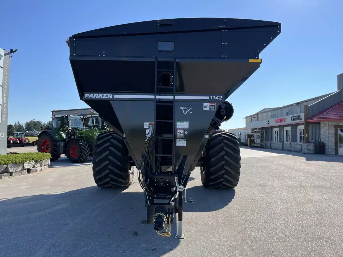 Gallery image 2 for New 2025 Parker 1142 Grain Cart