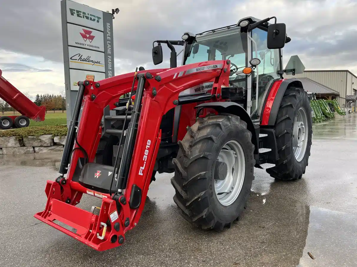 Gallery image 2 for New 2025 Massey Ferguson 5M.145 Tractor
