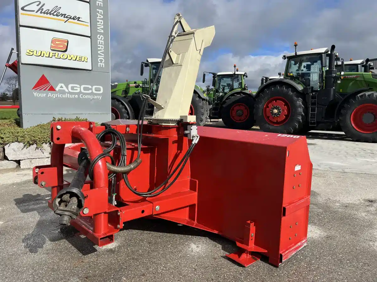 Used 2017 Farm King 1200 Snow Blower