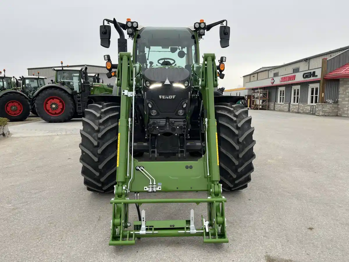 Gallery image 2 for New 2025 Fendt 614 Tractor